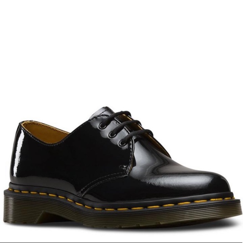 Women’s 1461 patent leather shoe